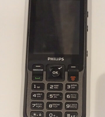 Замена микрофона на телефоне PHILIPS Xenium x2300.