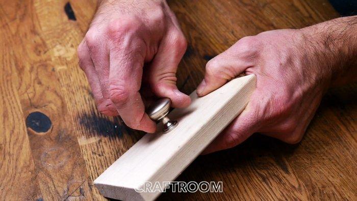 8 способов ремонта порванных ниток мебельных ручек