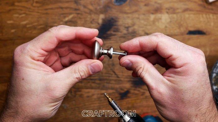 8 способов починить порванные нитки для мебельных ручек
