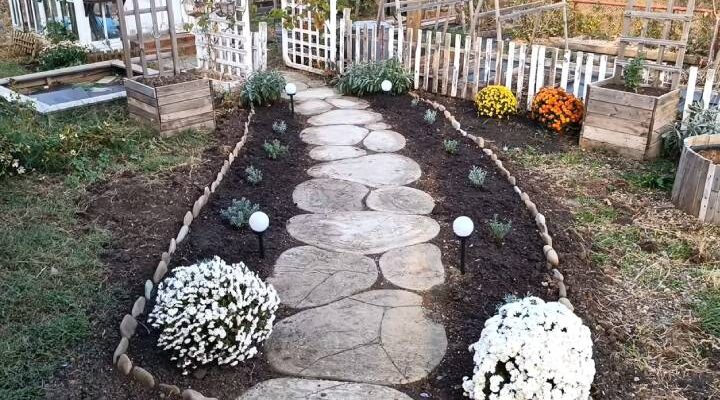 Дорожка на зависть всем соседя: красивая и простая в исполнении садовая дорожка под камень
