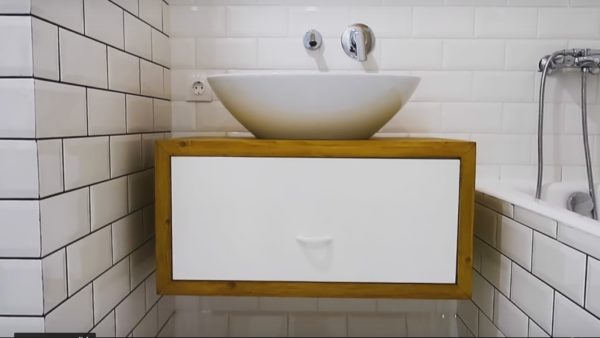 Как сделать тумбу под раковину в ванную своими руками