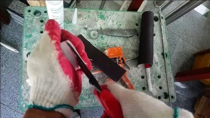 Как сделать пистолет для быстрой затирки межплиточных швов